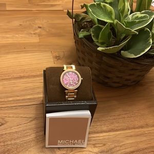 MK6403 Michael Kors gold watch with extra links and box